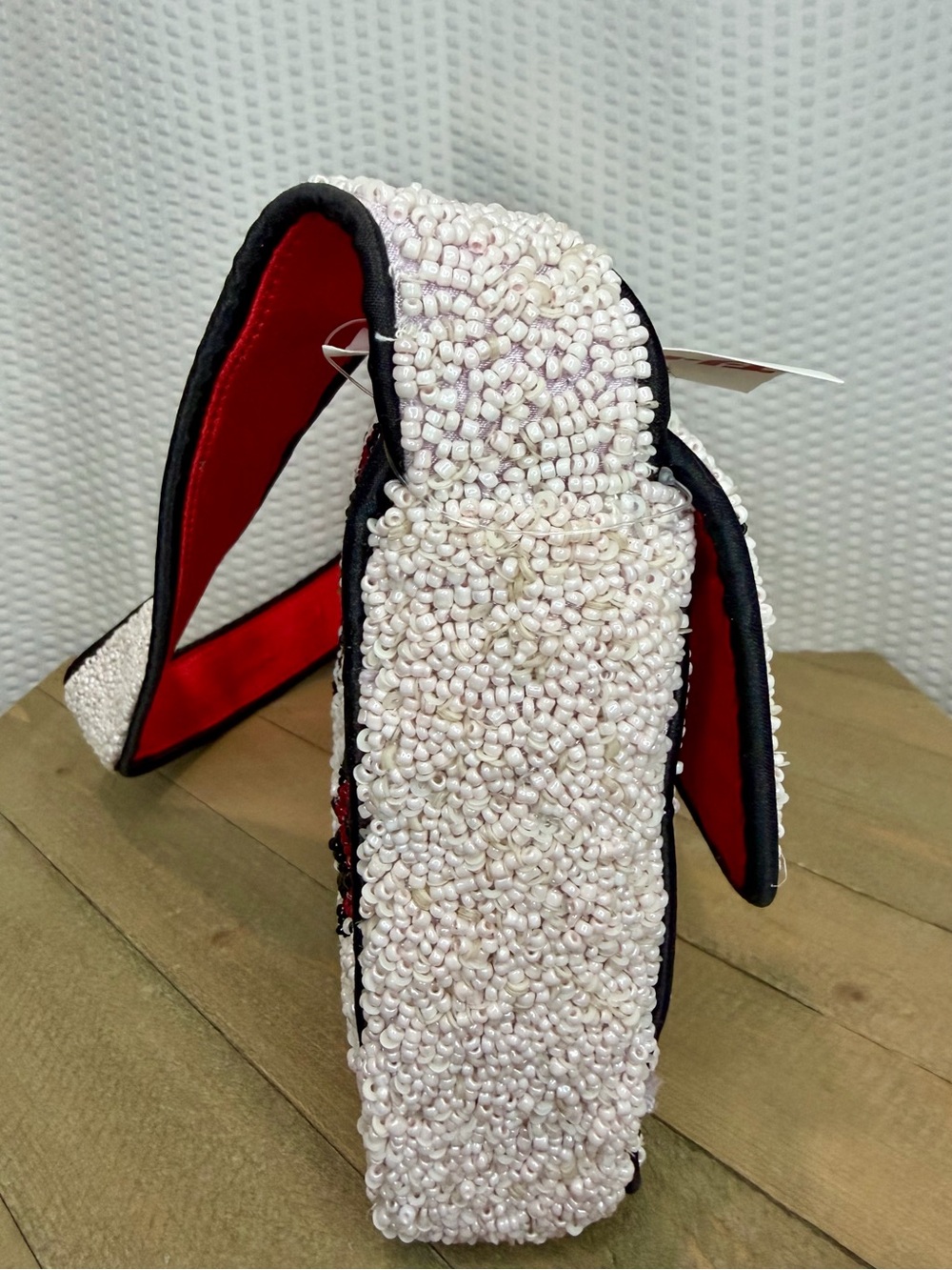 Viral Beaded Ladybug Shoulder Bag!! - Picture 3 of 9